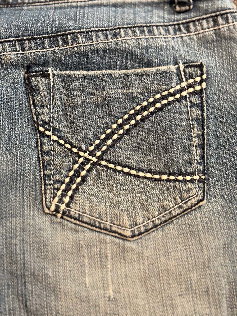 Vintage 2000s Y2K Forever 21 Distressed Denim Mini Skirt - Picture 5 of 7